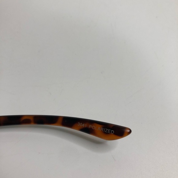 Carve Matrix Sunglasses Tortoise Full Frame 3041 Polarized - Picture 8 of 9